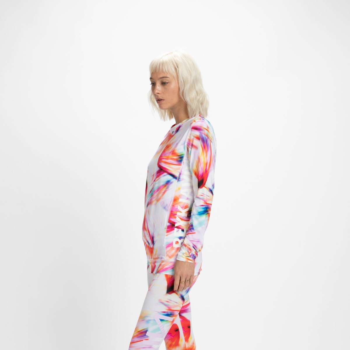 Nikita W Straightaway Ls Tee Nikita W Straightaway Ls Tee