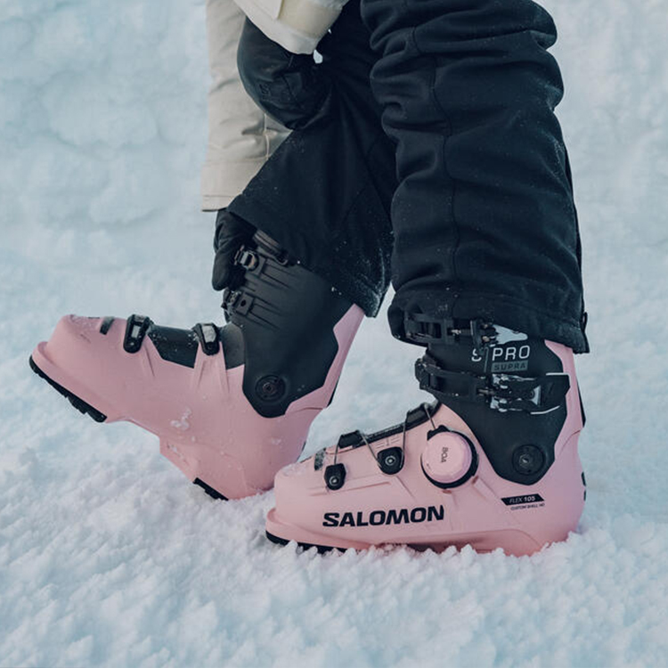 pink salomon ski boots Strive 14 MN Bindings Sachet 100mm Boot Shell sensiFIT Mesh + BOA for super easy step Salomon S/PRO Supra Boa skischoenen
