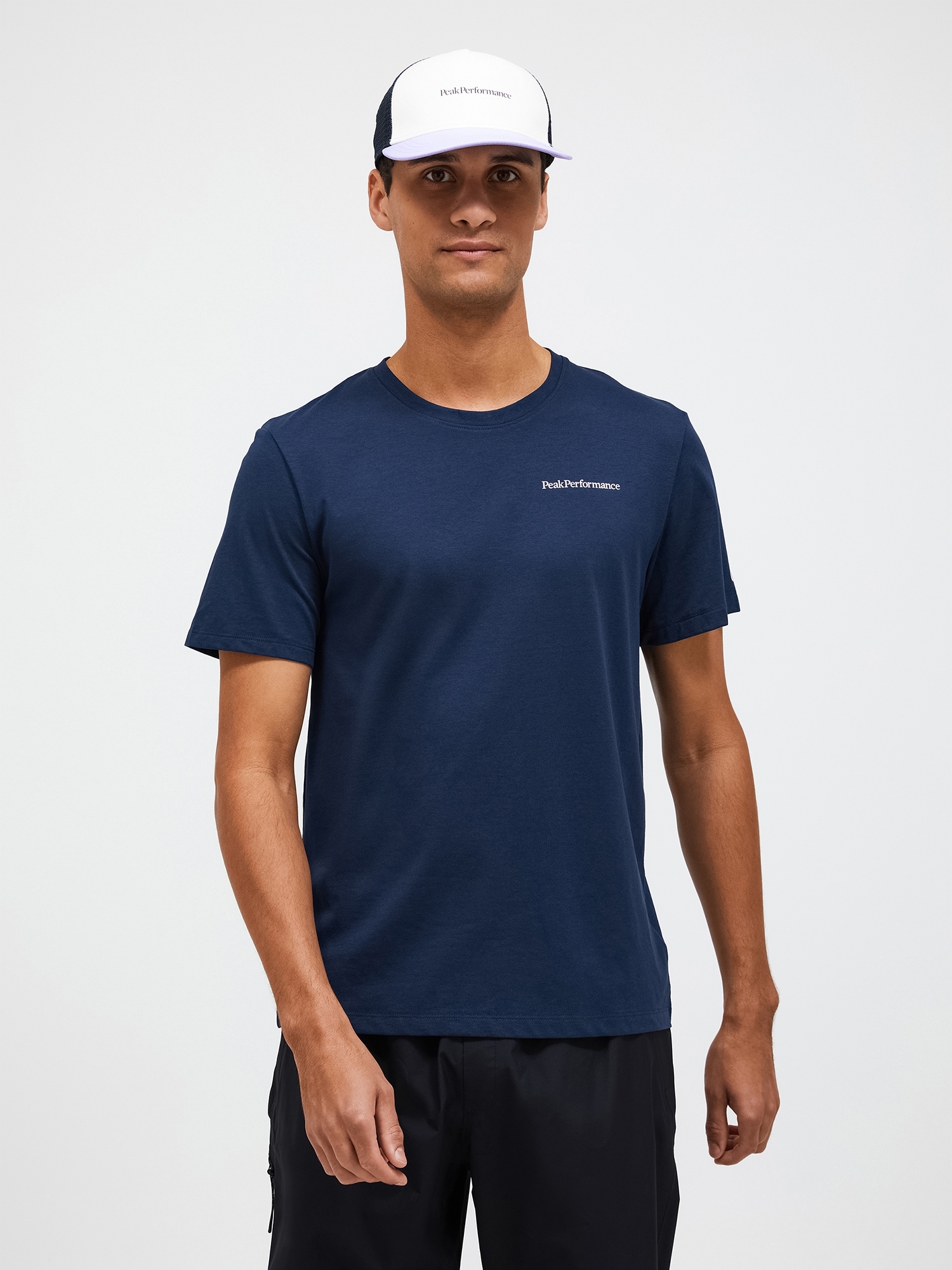 Peak Performance Mens Explore Logo Tee